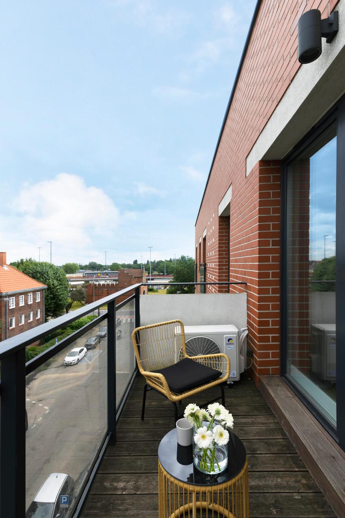 Blue Raven Downtown Apartments Гданськ Екстер'єр фото